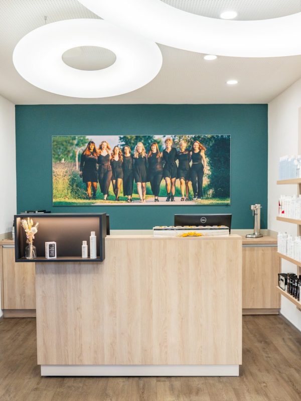 Coiffure-stylein-ruswil-Coiffure-Salon-deko-empfang